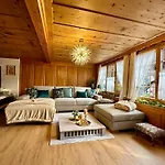 Holiday home Chalet-simmi *