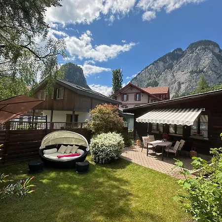 Сasa de vacaciones Chalet-simmi *